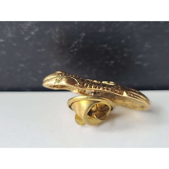 Gold Tone Metal Frog Shaped Pin Vintage Costume Jewelry P.S.C.O. - Picture 5 of 10